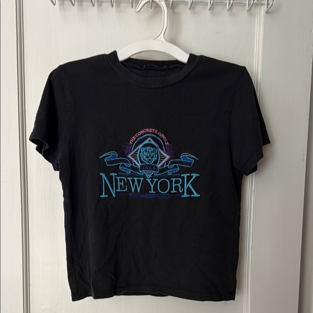 Brandy Melville New York Graphic Baby Tee